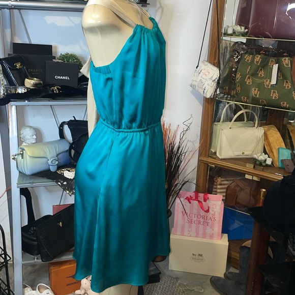 ⭐️You will get 2 great used condition dresses size 3 & small - Picture 14 of 14